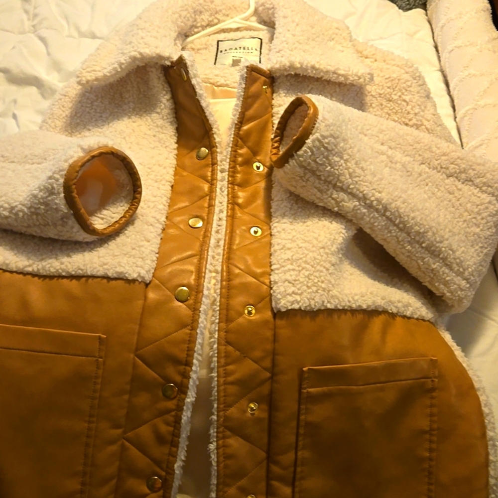 Sherpa Coat by Bagatelle Size M